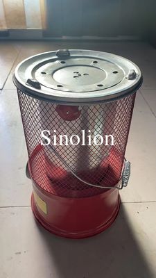 Grill au charbon de bois briquettes hexagonales maison de petite taille à l'aide de four grill au charbon de bois