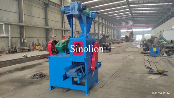 fournisseur professionnel 1-3tph de charbon de poussière de charbon de bois double presse à rouleaux briquetage machine