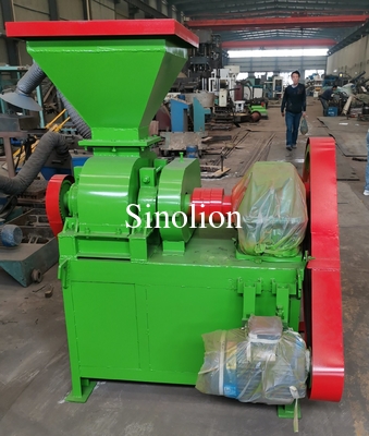 Machine de fabrication de briquettes à deux rouleaux en charbon de bois à poussière de charbon de bois en forme ovale ronde