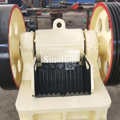 La pierre de sable petit mini broyeur de mâchoires pulvérisateur usine prix à vendre